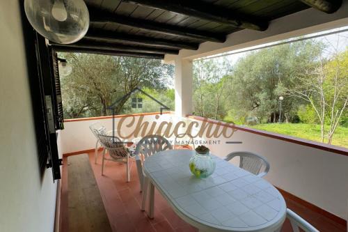 Policastro Bussentino Apartamento | Villetta Gentili a due passi dal Mare - Patio e Parcheggio