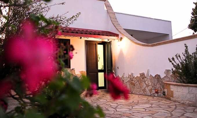 Melendugno Casa | Villetta Lucia | Holiday Home in SalentoNature and Relaxation a stone's throw from the sea