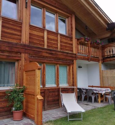 San Giovanni di Fassa Apartamento | Villetta Muncion