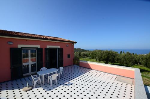 Castelsardo Casa | Villetta Olivia Casa in collina vista mare