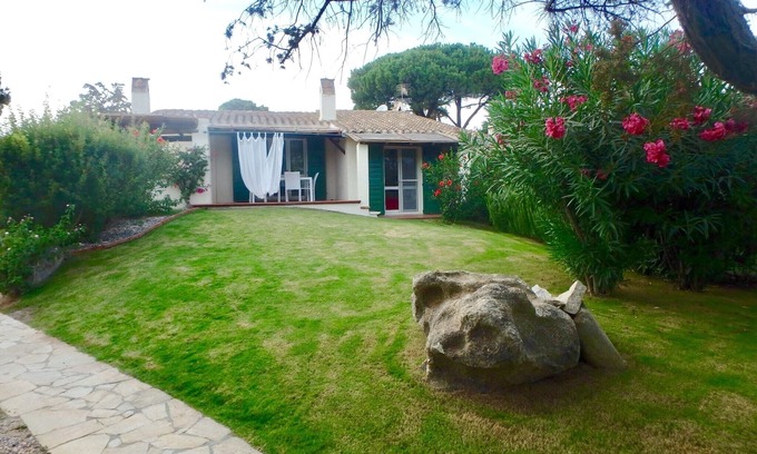 Notteri Casa | casa de vacaciones en la playa de Porto Giunco ​​(Notteri). INGLÉS / FRANCÉS
