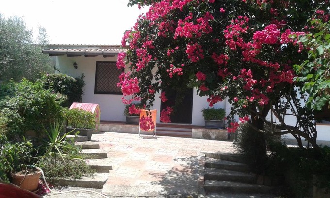 Floridia Casa | VILLETTA ROSA IV strada Fegotto