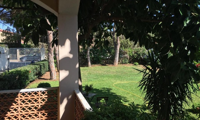 Arenella Casa | Villetta Smeralda