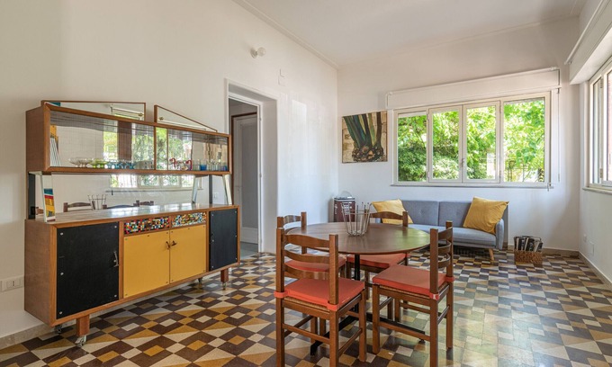 Mondello Chalet De Esquí | Villino Alice a Mondello by Wonderful Italy