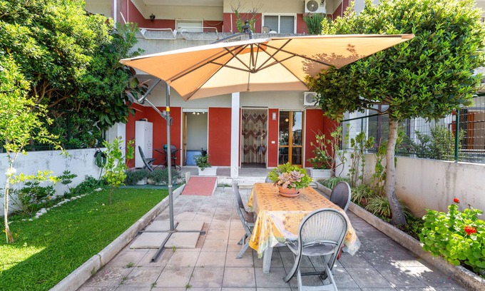 San Cataldo Casa | Villino Silvana By BarbarHouse