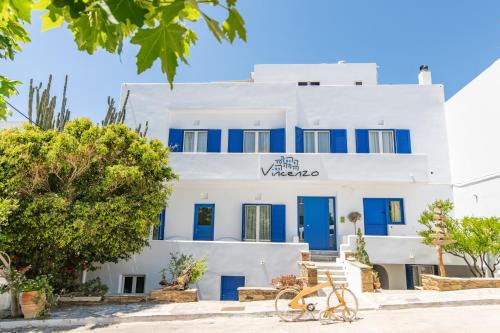 Tinos Casa | Vincenzo Family Rooms