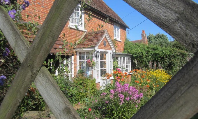Crondall Cama Y Desayuno | Vine Cottage