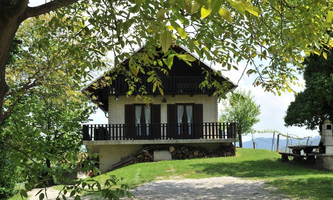 Smarje pri Jelsah Casa | Vineyard cottage Vrbekova gorca