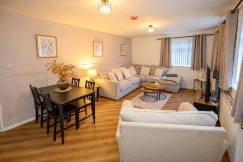 Gelligaer Casa | Vinmar Very Special Bungalow In Charming Area Of Wales By StayStaycations