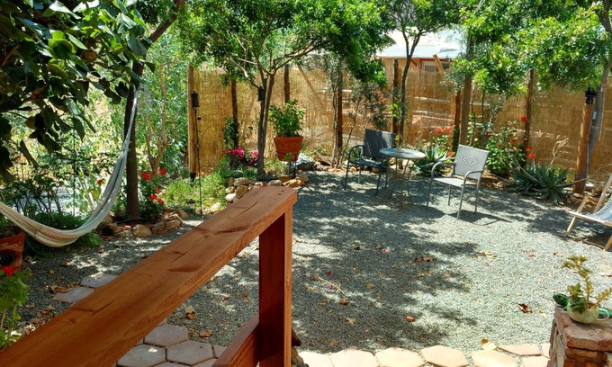 Valle de Guadalupe Cama Y Desayuno | Vinofilia Wine Country Inn