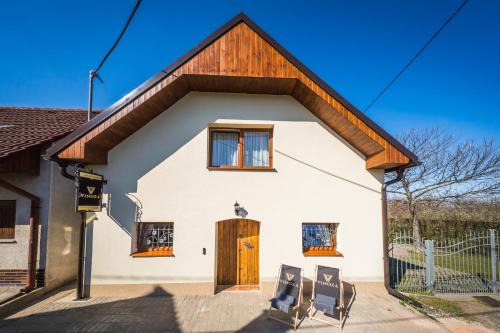 Moravsky Zizkov Casa | Vinoza - ubytování a vinný sklep Moravský Žižkov