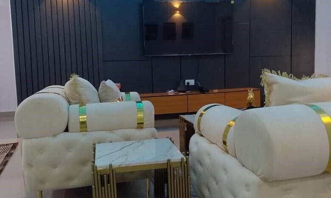 Benin City Apartamento | VinRues Apartment and Suites