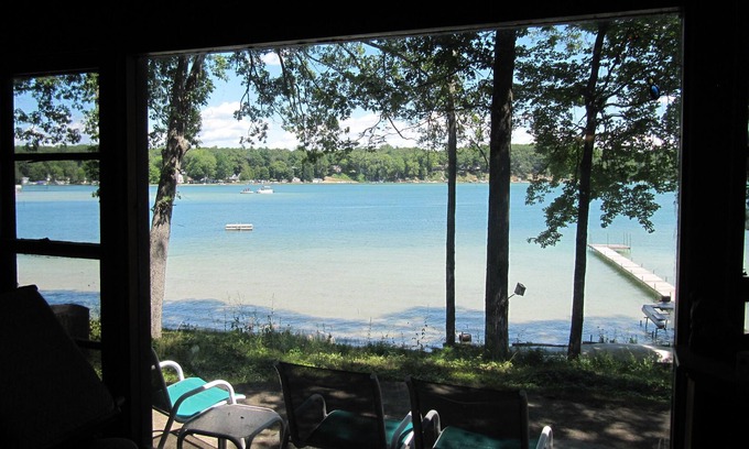 Newaygo Cabina | Vintage casa de 3 dormitorios con 1. 5 baño Bills con vistas al lago, Michigan