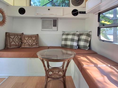 Nelly Bay Casa | Vintage Coral Green