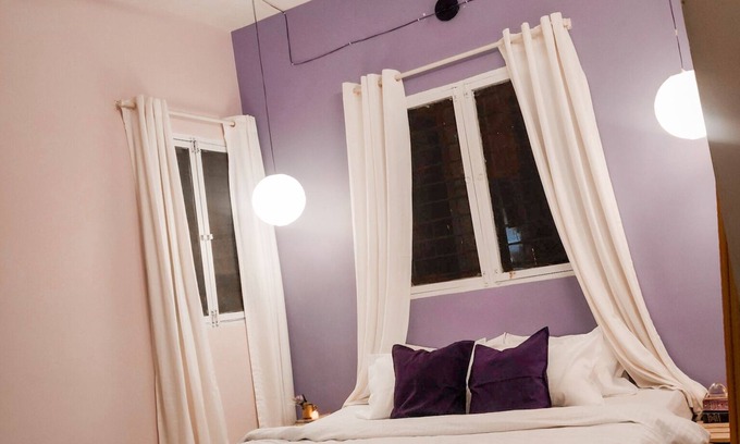 Domlur Apartamento | Vintage Home with Cozy atmosphere & lush green views