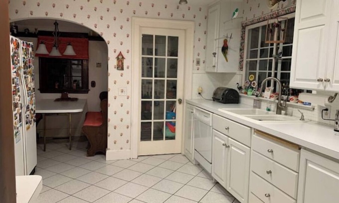 Wellesley Casa | Vintage home with modern conveniences
