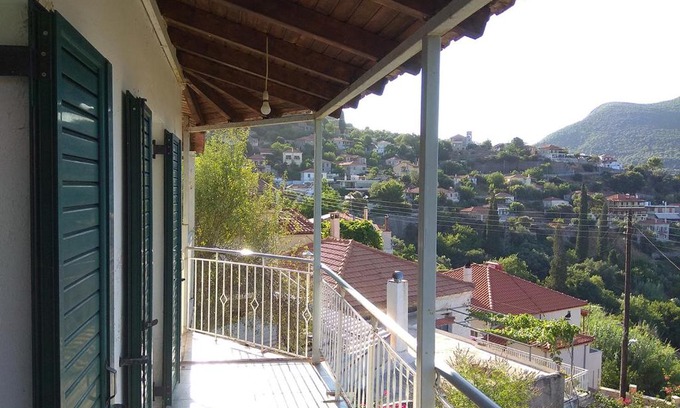 Messaia Apartamento | Vintage House with a fantastic view