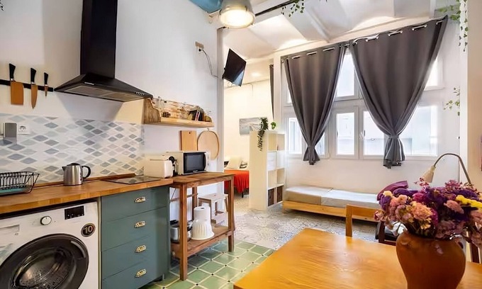 Sant Adria de Besos Apartamento | 4-123 studio
