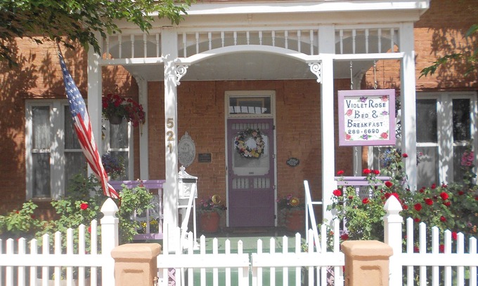 Winslow Cama Y Desayuno | Violet Rose Bed & Breakfast