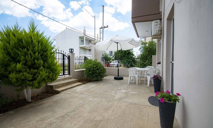 Flogita Apartamento | Violeta Apartment by RentalsPro