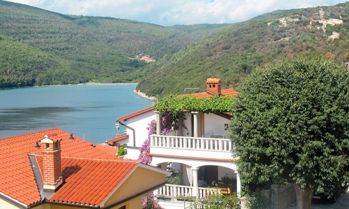 Duga Luka Apartamento | Violetta by Interhome