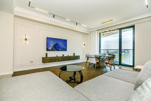 Bayil Apartamento | VIP Sea View Apartment 3 bedrooms