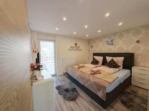 Wiesloch Apartamento | VipStay - Stilvoll und geräumige Apartments mit Terasse oder Balkon, Küche, kostenloses Parken, WLAN, Smart Tv