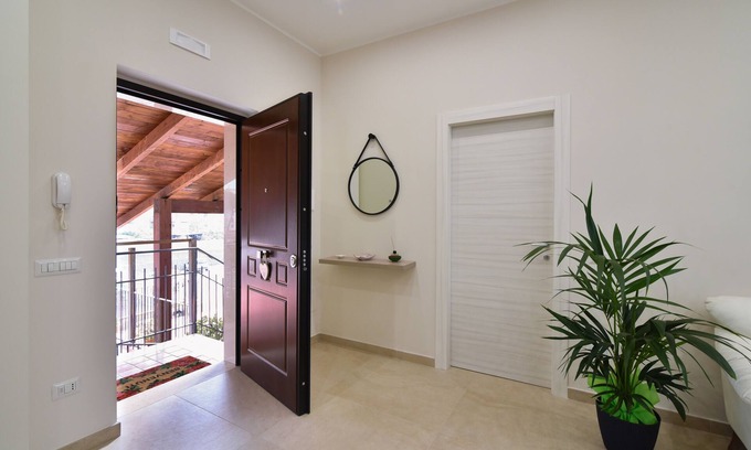 Torre Annunziata Casa | Virginia's House