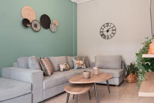 Volos City Centre Apartamento | Virginia's Luxury Suites 2