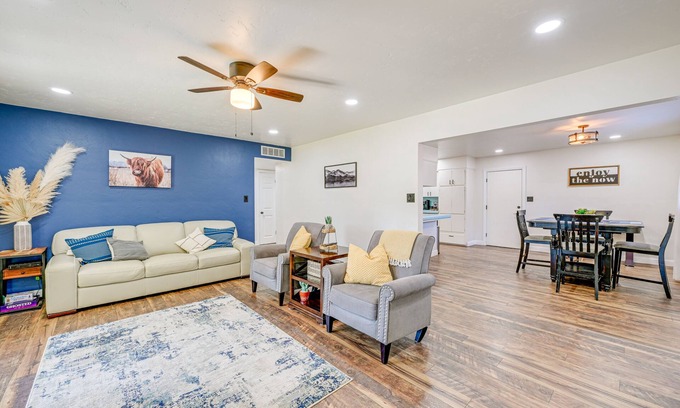 Visalia Casa | Visalia Vacation Rental w/ Yard: 1 Mi to Downtown