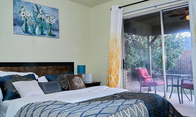 Frisco Casa | Visit Downtown Frisco Cozy & Relaxing Vacation Home