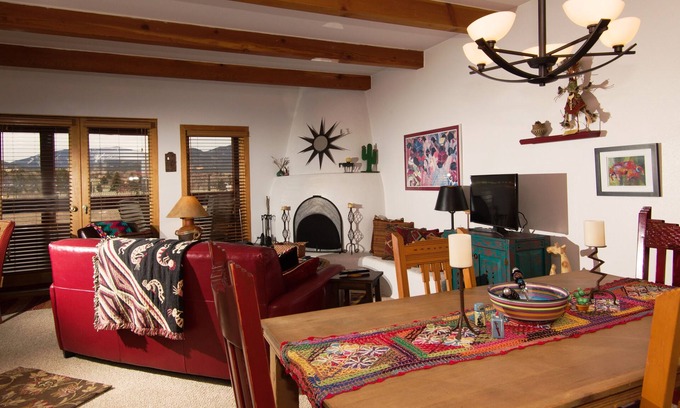 Santa Fe Condominio | Vista, ubicación y encanto de Santa Fe.