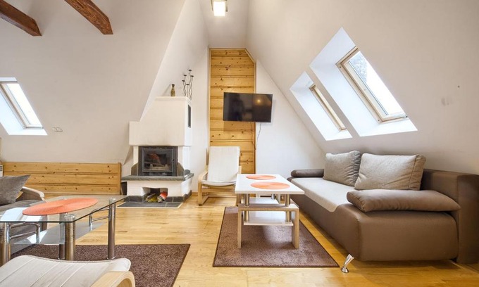 Zakopane Apartamento | VisitZakopane - Mount Everest Apartment