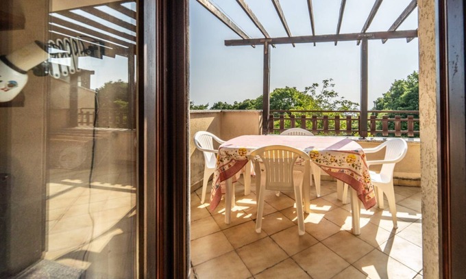 Duino-Aurisina Apartamento | Visogliano Roomy Apt w/ Terrace near the Station