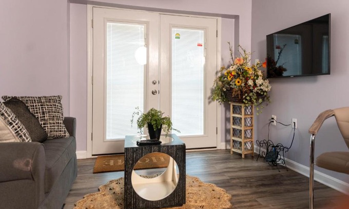 Garfield Heights Apartamento | VISTA A/B