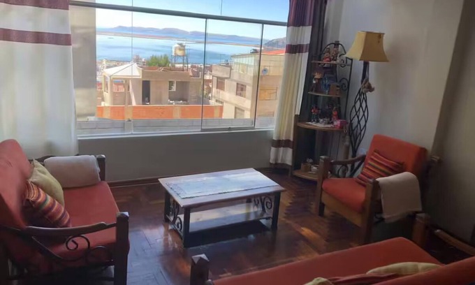 Lake Titicaca - Puno Casa | Vista al lago, confort, calefacción, Estac. 11 Per