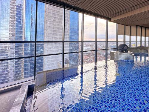 Surabaya Apartamento | Vista at The Peak 2BR Apartment in Tunjungan Plaza 5 Surabaya by Le Ciel Hospitality