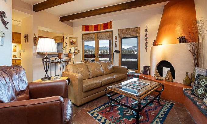 Santa Fe Condominio | Vista La Sierra | Pet Friendly, Mountain View!