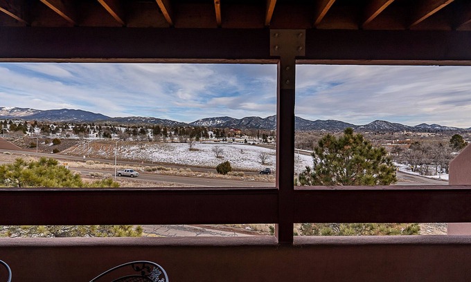 Santa Fe Condominio | Vista La Sierra