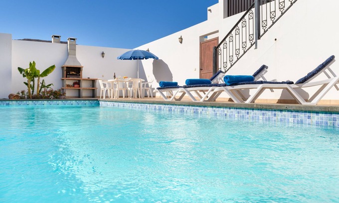 Playa Blanca Chalet De Esquí | Vista Mar y Volcán, confort y relax