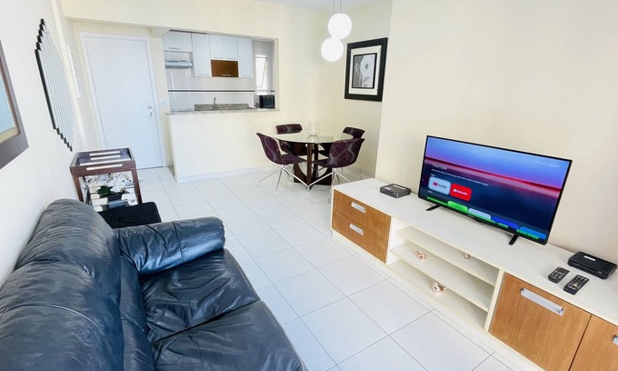 Pitangueiras Apartamento | Vista para o Mar e Serviço de Praia