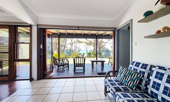 Sanctuary Point Casa | Vista Point - Your Waterfront Sanctuary Point Break