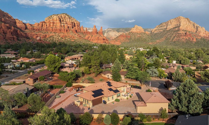 Sedona Casa | Vista Sol - Private, Hot Tub, Outdoor Living