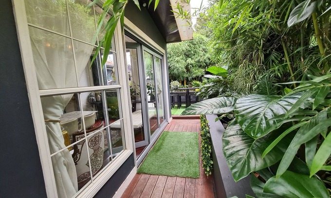Arncliffe Casa | Vista Unit + Bamboo House Close to the City & Airport & Train station and Beach