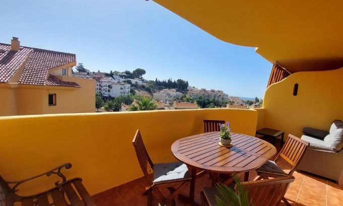 Torreblanca Apartamento | VistaBella, terraza y piscinas, 4pax, Fuengirola
