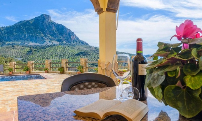 El Gastor Villa | Vistahermosa del Gastor by Ruralidays