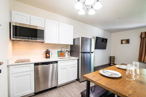 Sierra Vista Apartamento | Vistas 216- Renovated central Sierra Vista long term discounts