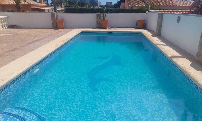 Casas de Torrat Chalet De Esquí | Vistas 5min playa. Piscina privada+BBQ. WIFI 800MB SmartTV. AACC centralizado