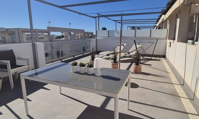 Pueblo Latino Apartamento | Vitamin and Sea apartment