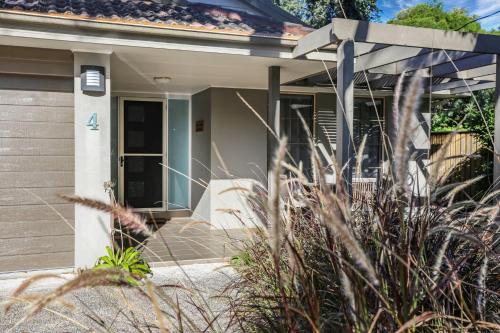 Hawks Nest Casa | Vitamin Sea Pet Friendly